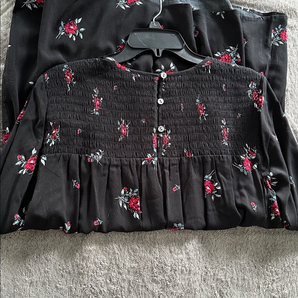 Floral print J Jill Blouse - Picture 3 of 3